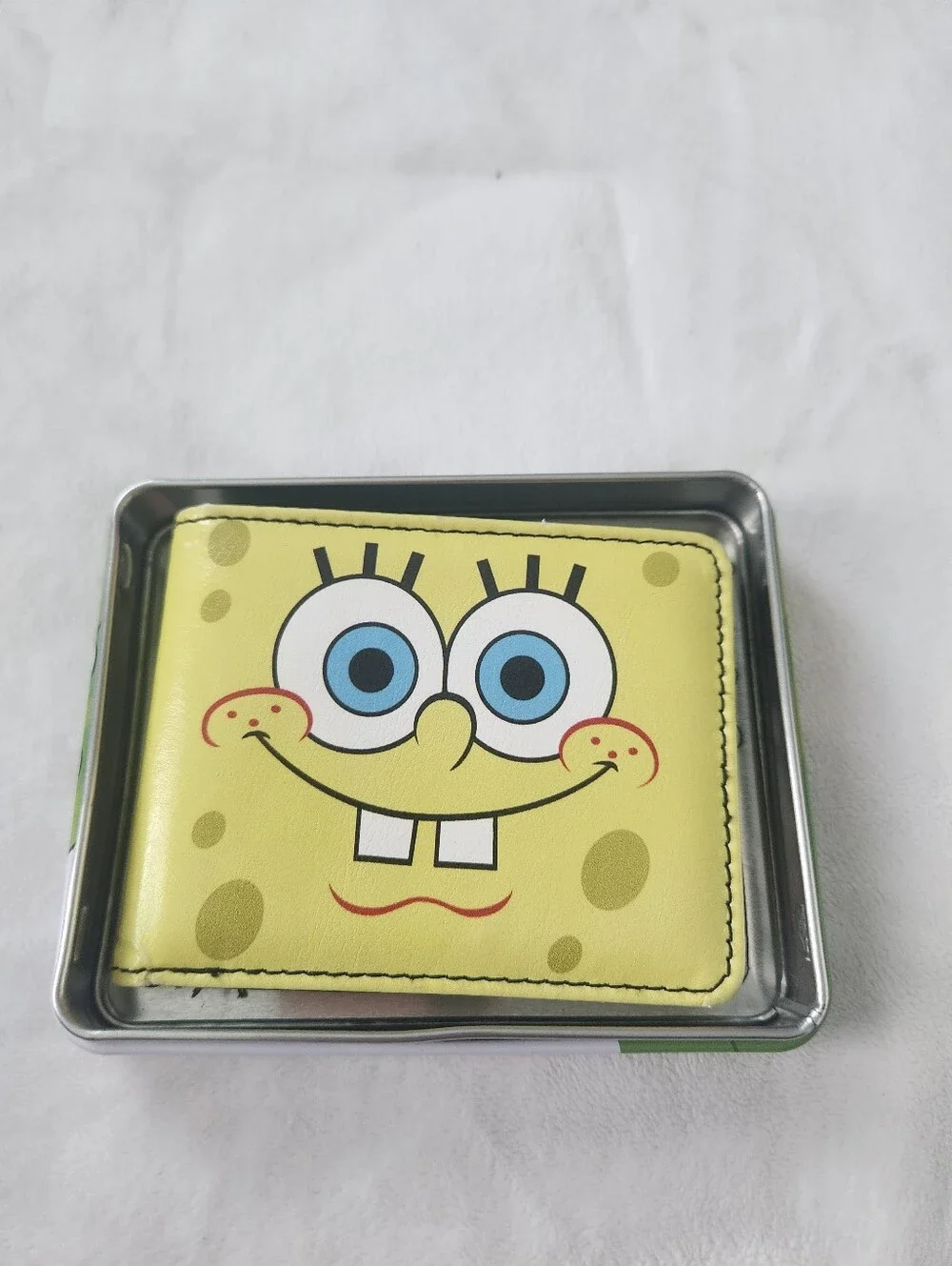 NWOT Buckle-Down SpongeBob SquarePants Bifold Wallet